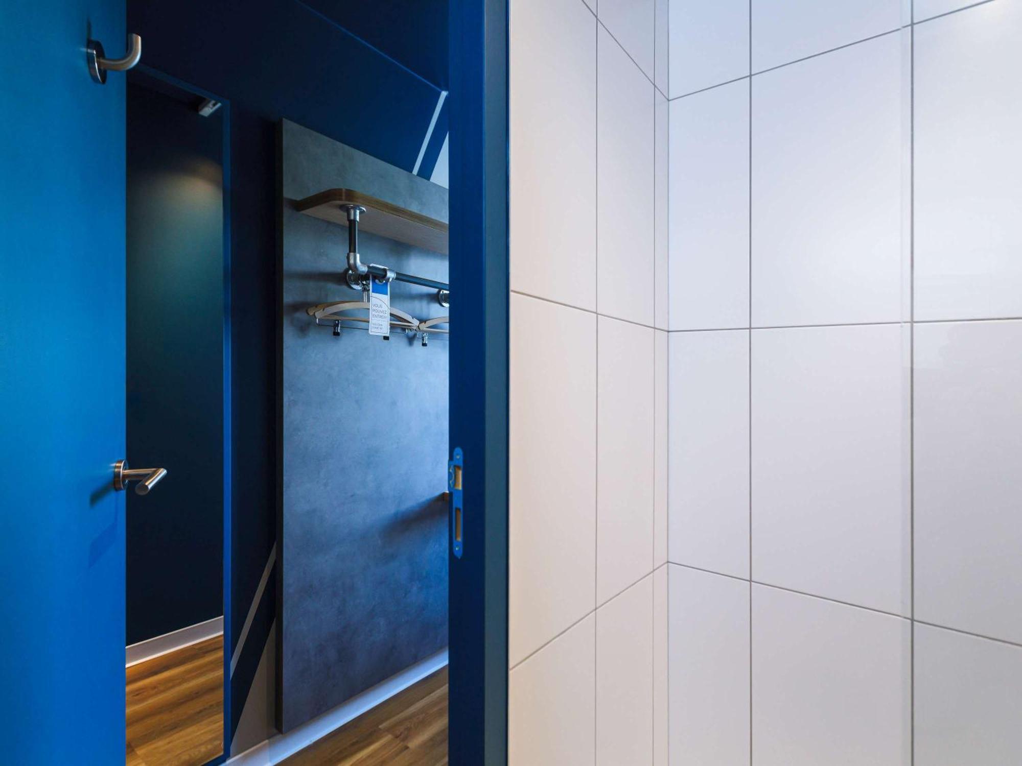 Ibis Budget Lyon Villeurbanne Exteriör bild