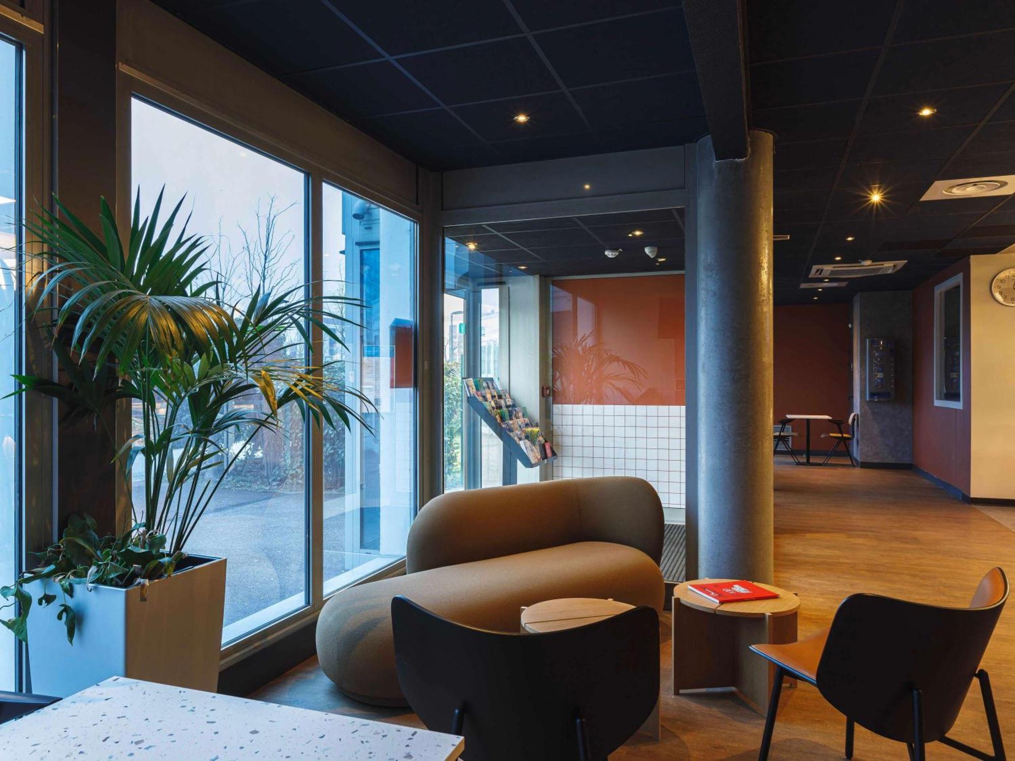 Ibis Budget Lyon Villeurbanne Exteriör bild